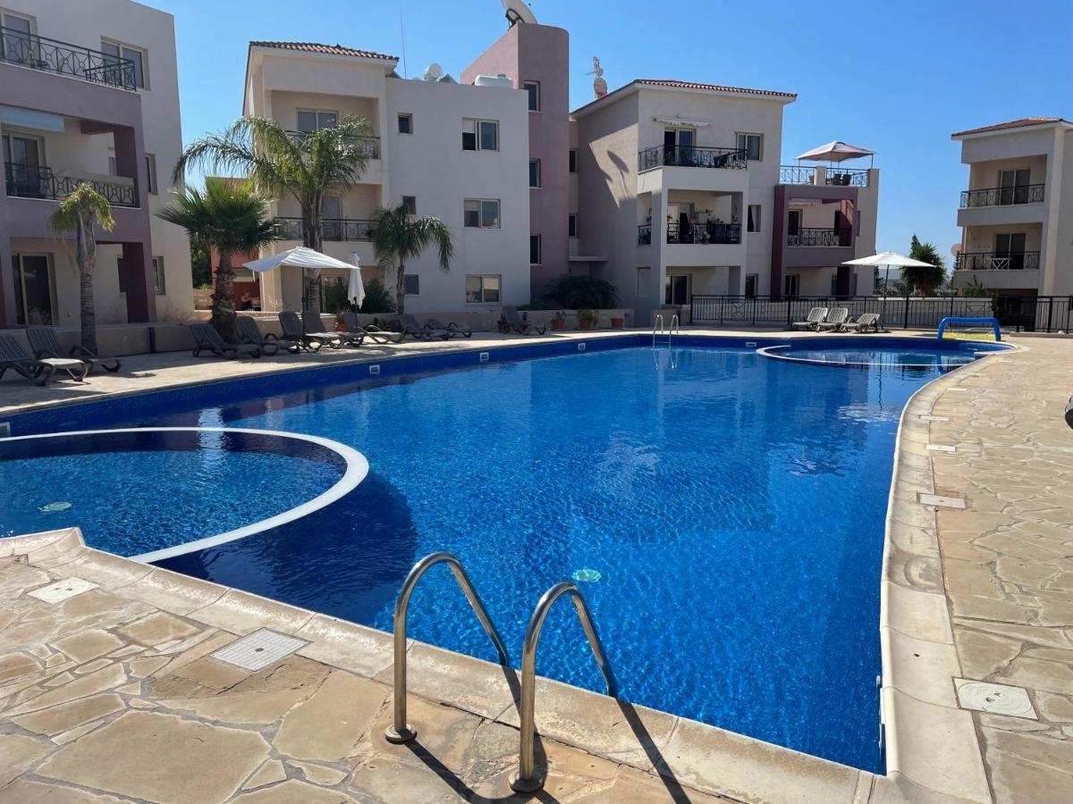 Kings Resort 1 Bedroom Apartment Paphos Luaran gambar